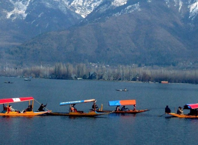 Kashmir Perfect Holidays KP Holidays Srinagar Kashmir +91-194-2000240 / 94199 00101