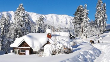 Kashmir Perfect Holidays KP Holidays Srinagar Kashmir +91-194-2000240 / 94199 00101