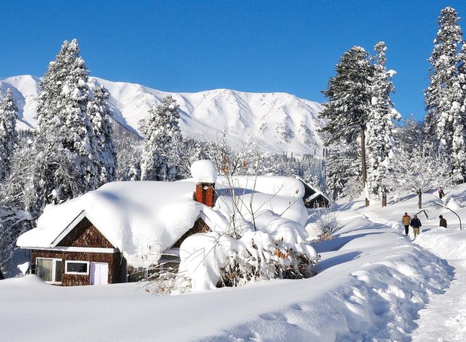 Kashmir Perfect Holidays KP Holidays Srinagar Kashmir +91-194-2000240 / 94199 00101