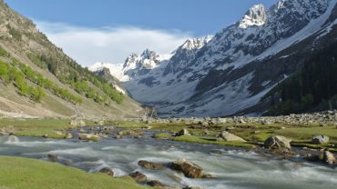 Kashmir Perfect Holidays KP Holidays Srinagar Kashmir +91-194-2000240 / 94199 00101