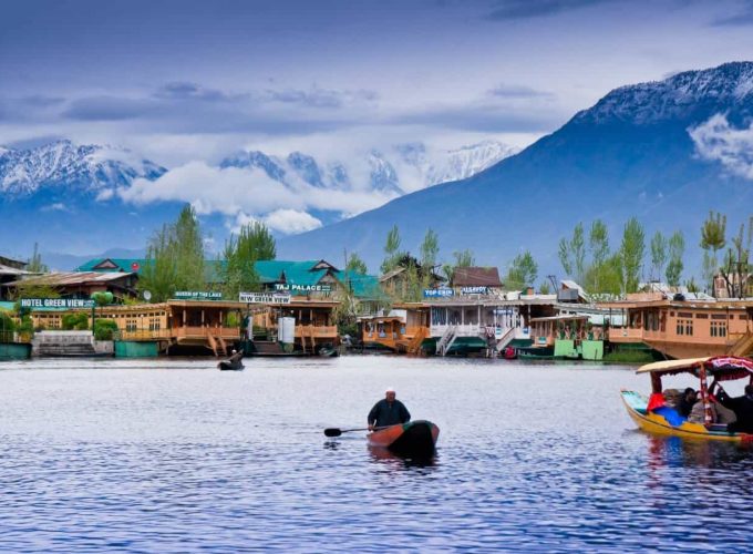Kashmir Perfect Holidays KP Holidays Srinagar Kashmir +91-194-2000240 / 94199 00101